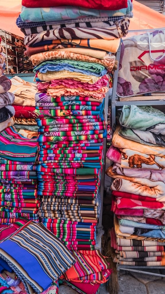 Textiles traditionnels boliviens