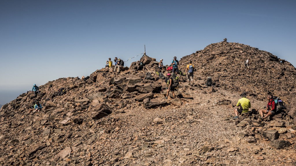 Arrivée à la pointe des éboulis GR20